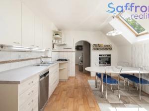 Prodej rodinného domu, Chrást, Bezovka, 220 m2