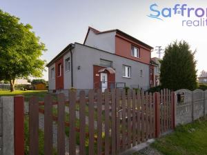 Prodej rodinného domu, Chrást, Bezovka, 220 m2