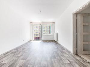 Pronájem bytu 3+1, Český Krumlov, Sídliště Plešivec, 75 m2