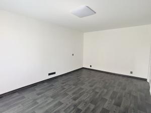 Prodej bytu 3+1, Skuteč, Sládkova, 74 m2