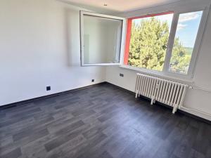 Prodej bytu 3+1, Skuteč, Sládkova, 74 m2