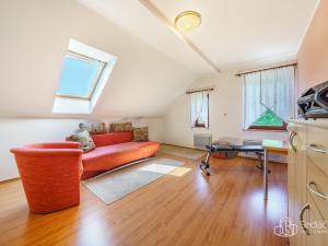 Prodej bytu 3+1, Karlovy Vary - Tašovice, 132 m2