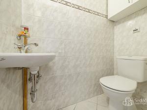 Prodej bytu 3+1, Karlovy Vary - Tašovice, 132 m2