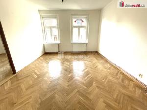 Pronájem bytu 2+1, Děčín - Děčín II-Nové Město, 60 m2