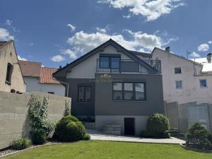 Prodej rodinného domu, Břežany II, 163 m2