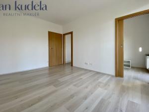 Pronájem bytu 1+1, Brno, Sokolnická, 41 m2