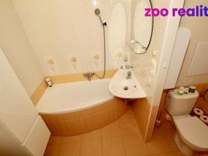 Pronájem bytu 3+1, České Budějovice, N. Frýda, 72 m2
