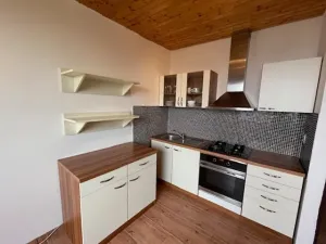 Pronájem bytu 1+1, Ústí nad Labem, Zvonková, 36 m2