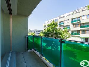 Pronájem bytu 3+kk, Praha, Břežánecká, 84 m2