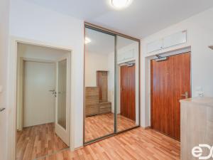 Pronájem bytu 3+kk, Praha, Břežánecká, 84 m2