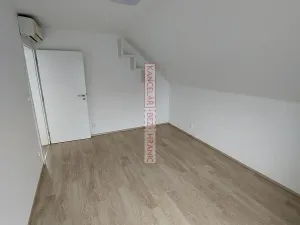 Pronájem bytu 3+kk, Zlín, Štefánikova, 90 m2