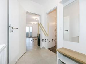 Pronájem bytu 1+kk, Zbůch, Vrbová, 33 m2