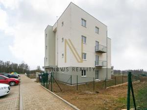 Pronájem bytu 1+kk, Zbůch, Vrbová, 33 m2