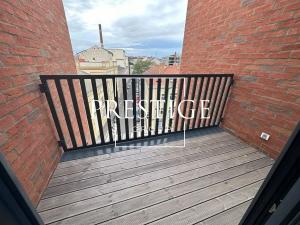 Pronájem bytu 2+kk, Praha - Smíchov, Na Laurové, 65 m2