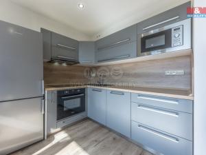 Pronájem bytu 1+1, Děčín, U Tvrze, 36 m2