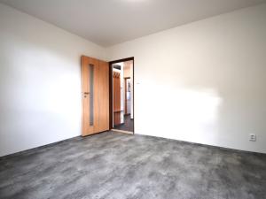 Pronájem bytu 2+1, Plzeň, Zábělská, 56 m2
