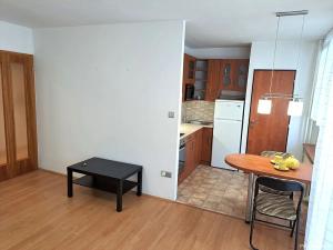 Pronájem bytu 1+kk, Pardubice, Jindřišská, 37 m2