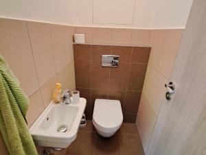 Pronájem bytu 2+kk, Olomouc - Řepčín, Aloise Rašína, 64 m2