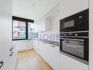 Pronájem bytu 2+kk, Praha - Libeň, Zenklova, 66 m2