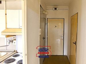 Prodej bytu 3+1, Velešín, Sídliště, 65 m2