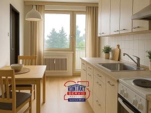 Prodej bytu 3+1, Velešín, Sídliště, 65 m2