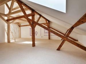 Pronájem bytu 1+kk, Jindřichův Hradec, nám. Míru, 67 m2