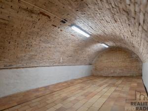 Prodej vinného sklepa, Velké Bílovice, 82 m2