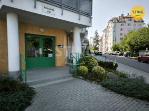 Prodej bytu 2+kk, Olomouc, Novosadský dvůr, 55 m2