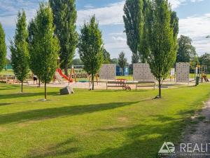 Prodej bytu 3+1, Kochánky, 161 m2