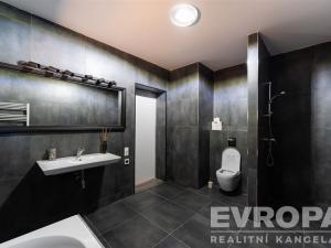 Prodej rodinného domu, Bystřice - Líšno, Líšno, 230 m2