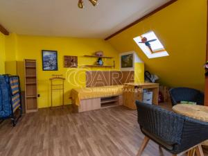 Prodej rodinného domu, Praha, Poděbradova, 206 m2