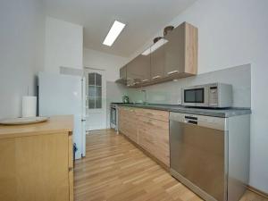 Prodej bytu 3+1, Praha - Stodůlky, Amforová, 80 m2