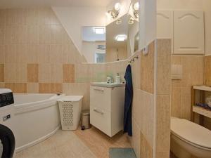 Prodej bytu 3+1, Praha - Stodůlky, Amforová, 80 m2