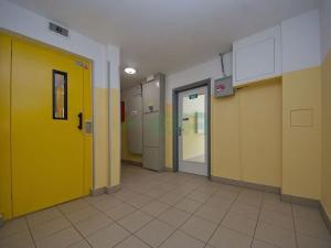 Prodej bytu 3+1, Praha - Stodůlky, Amforová, 80 m2