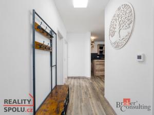 Prodej bytu 4+kk, Vochov, 81 m2