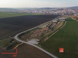 Prodej komerčního pozemku, Uherský Brod, Škrlovec, 32098 m2