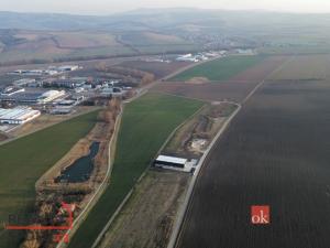 Prodej komerčního pozemku, Uherský Brod, Škrlovec, 32098 m2