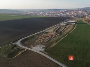 Prodej komerčního pozemku, Uherský Brod, Škrlovec, 3000 m2