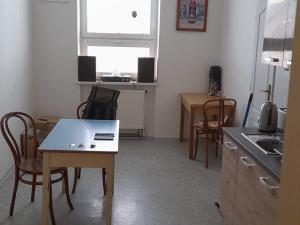 Pronájem bytu 2+1, Olomouc, Dobrovského, 78 m2