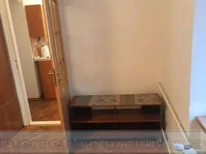 Pronájem bytu 2+1, Praha - Hloubětín, Slévačská, 45 m2