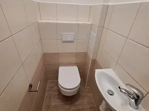 Pronájem bytu 2+kk, Praha - Vokovice, Na dlouhém lánu, 50 m2
