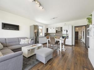 Prodej bytu 3+kk, Olomouc - Slavonín, Topolová, 74 m2