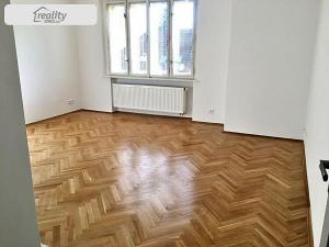 Pronájem bytu 1+kk, Praha - Strašnice, V Rybníčkách, 35 m2