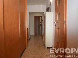 Prodej bytu 3+1, Kolín - Kolín II, Tisovecká, 77 m2