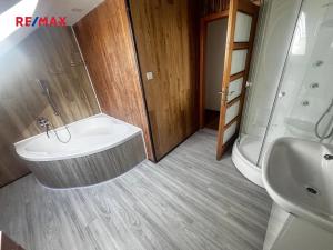 Pronájem bytu 4+kk, Zlechov, 120 m2