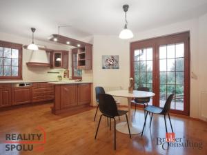 Prodej rodinného domu, Rynholec, Nad Rybníkem, 141 m2