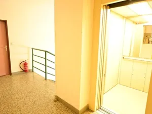Pronájem bytu 1+kk, Beroun, Česká, 39 m2