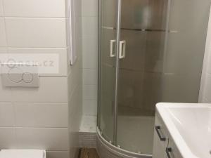 Pronájem bytu 2+1, Zlín, Budovatelská, 43 m2