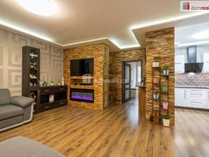 Prodej rodinného domu, Veltrusy, Lomená, 118 m2