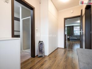 Prodej rodinného domu, Veltrusy, Lomená, 118 m2